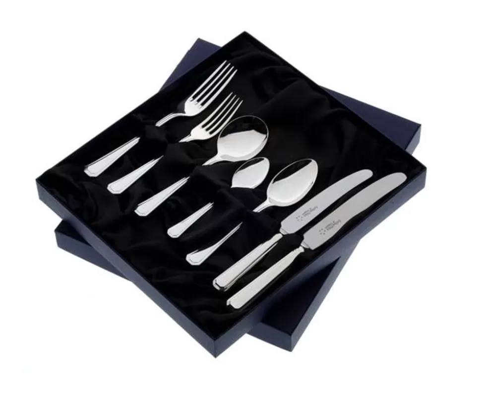Arthur Price Grecian*Grecian 7 Piece Place Setting Of England